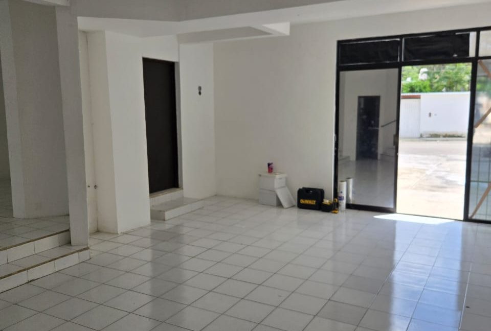 Imagen de WhatsApp 2025-10-28 a las 13.00.42_35e04ea7